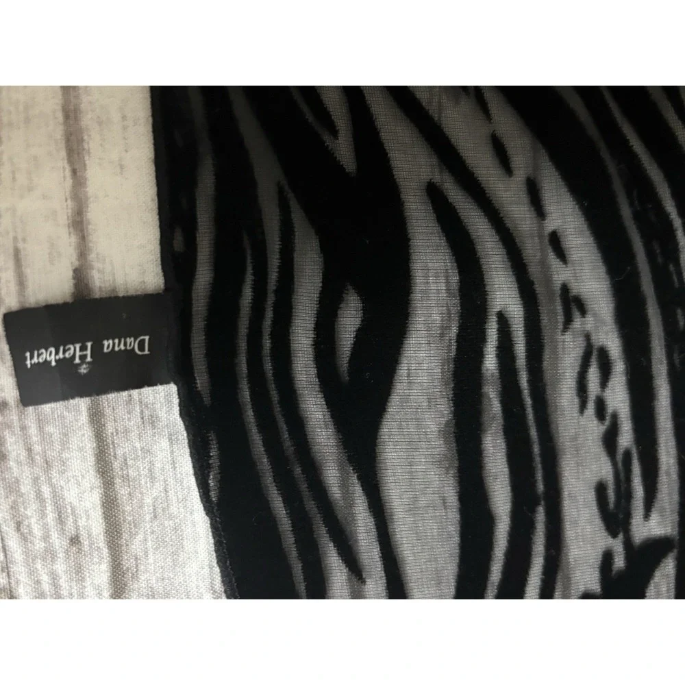 Velvet Burnout Scarf 70
